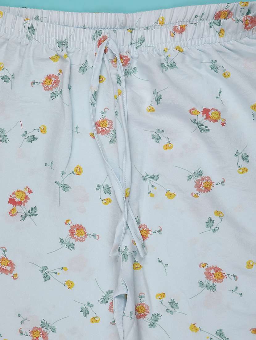 girls floral print mid rise three fourth - 22250037 -  Standard Image - 3