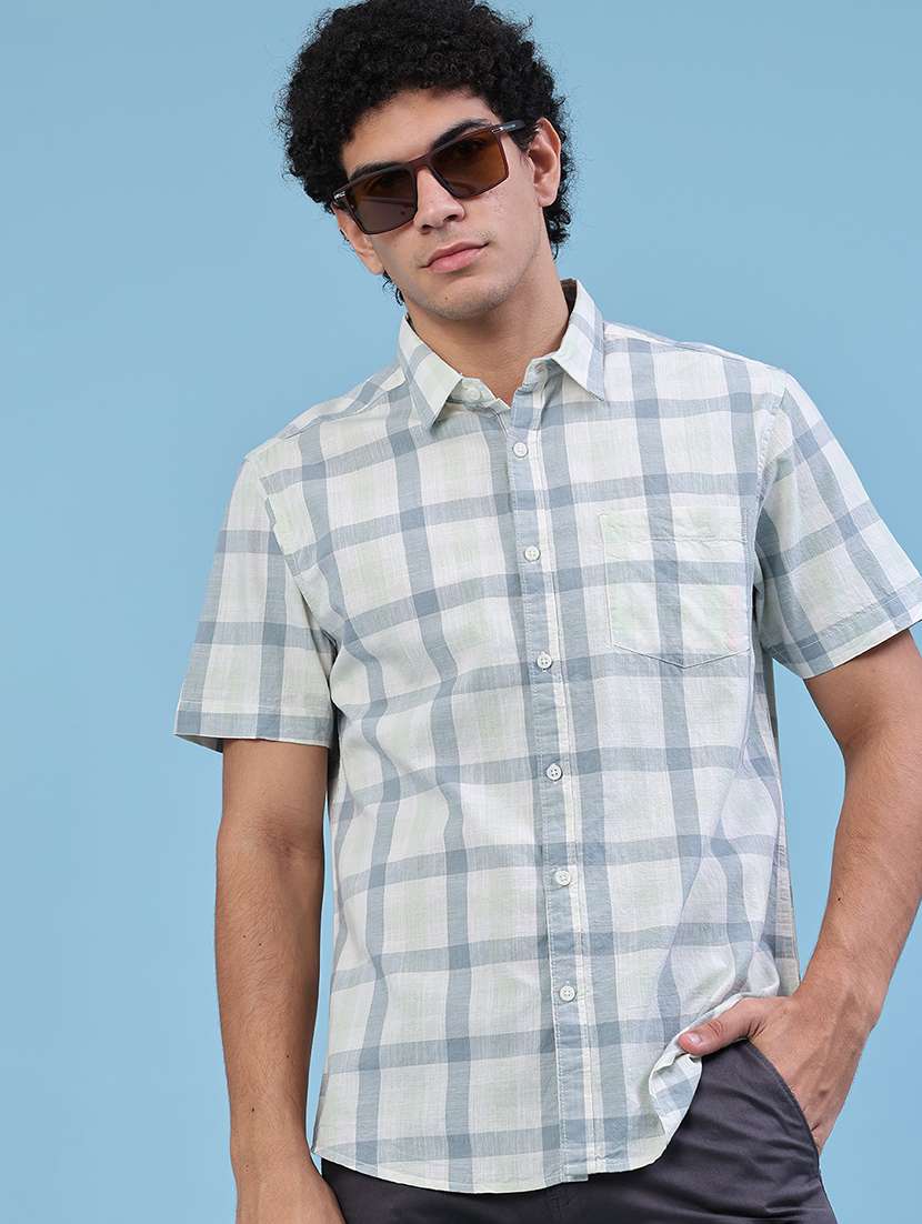 men checkered short sleeve regular fit casual shirt