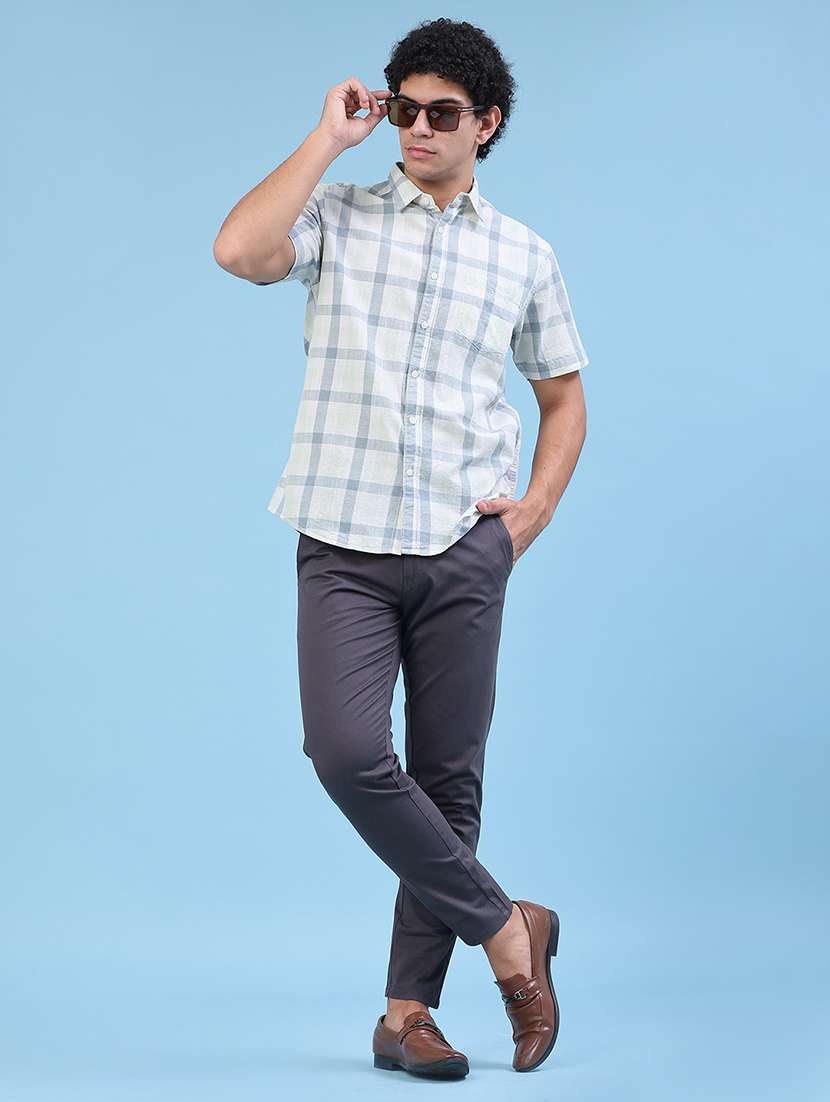 men checkered short sleeve regular fit casual shirt - 22250062 -  Standard Image - 5