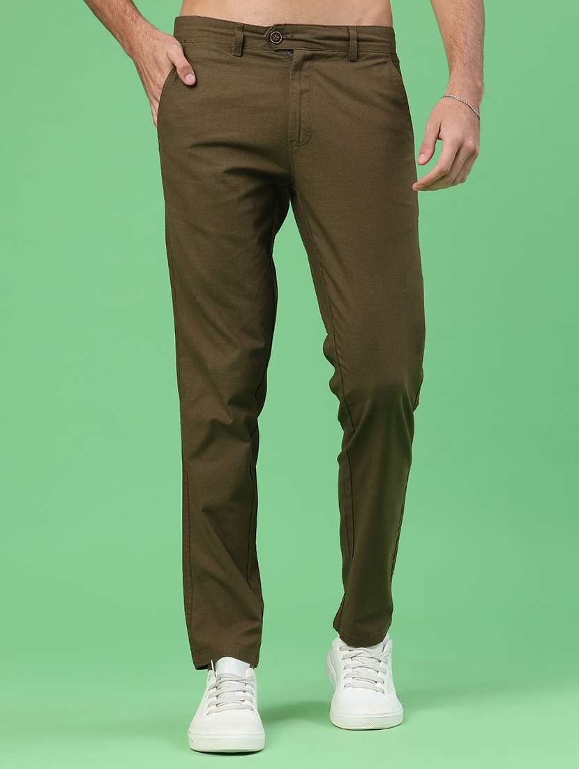 men solid mid rise chinos casual trouser
