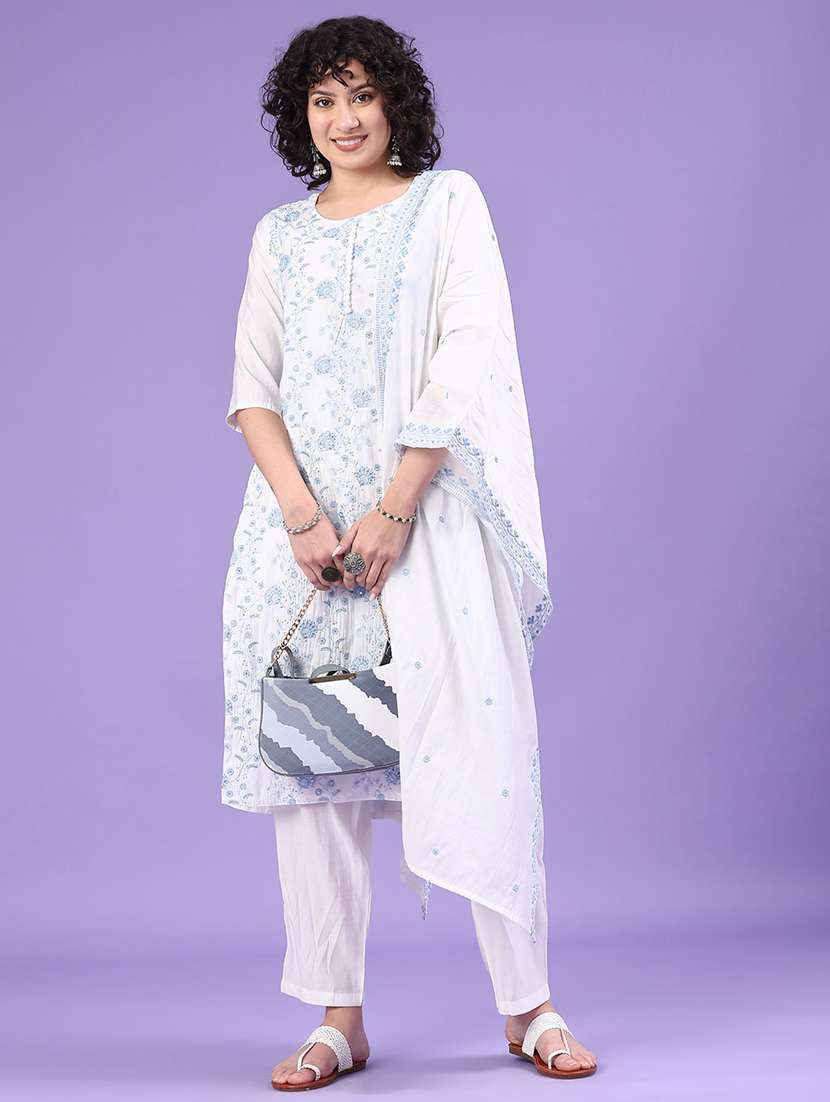 women solid with work three quarter sleeve kurta pant with dupatta set