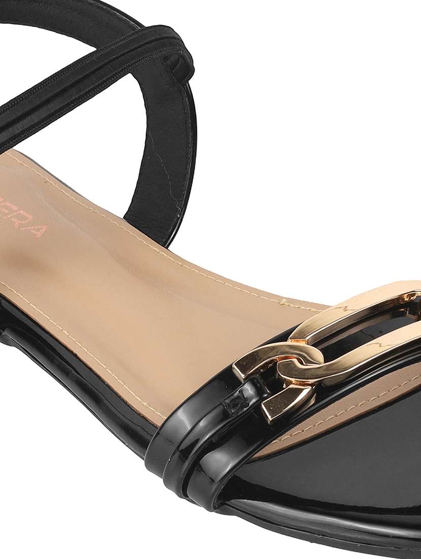 women solid back strap flat sandal - 22251762 -  Standard Image - 5