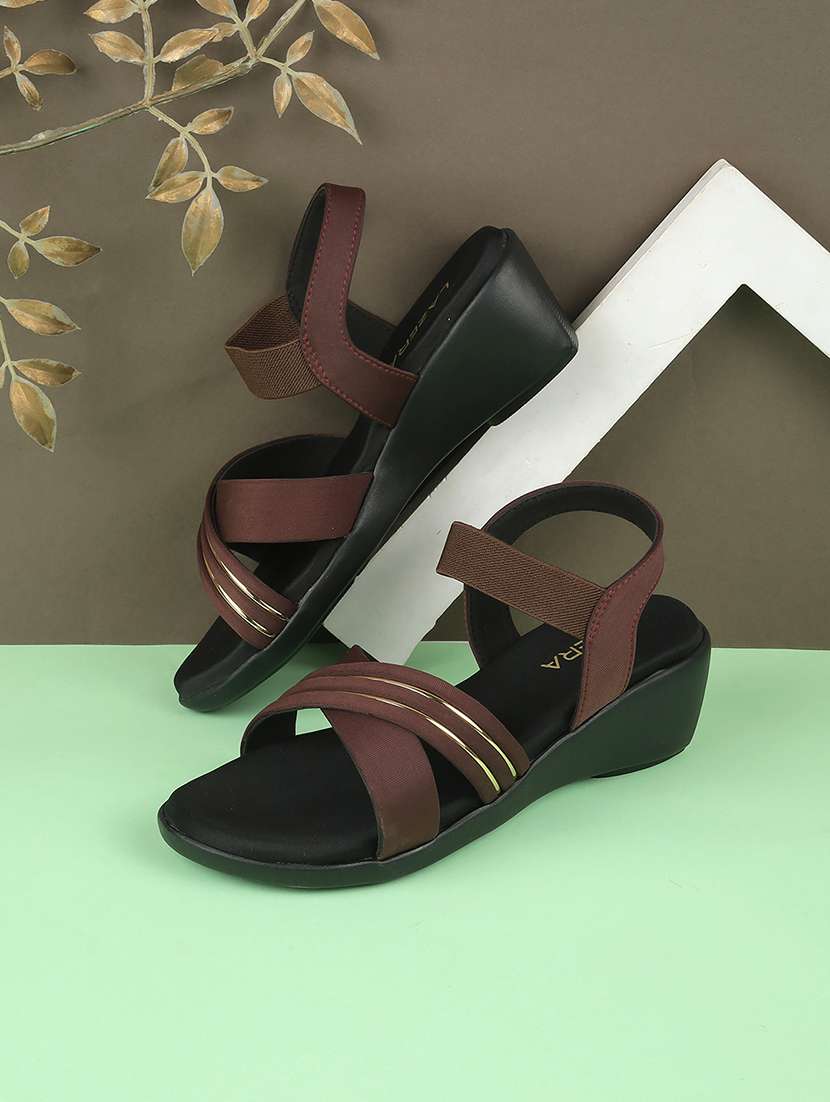 women solid platform wedges