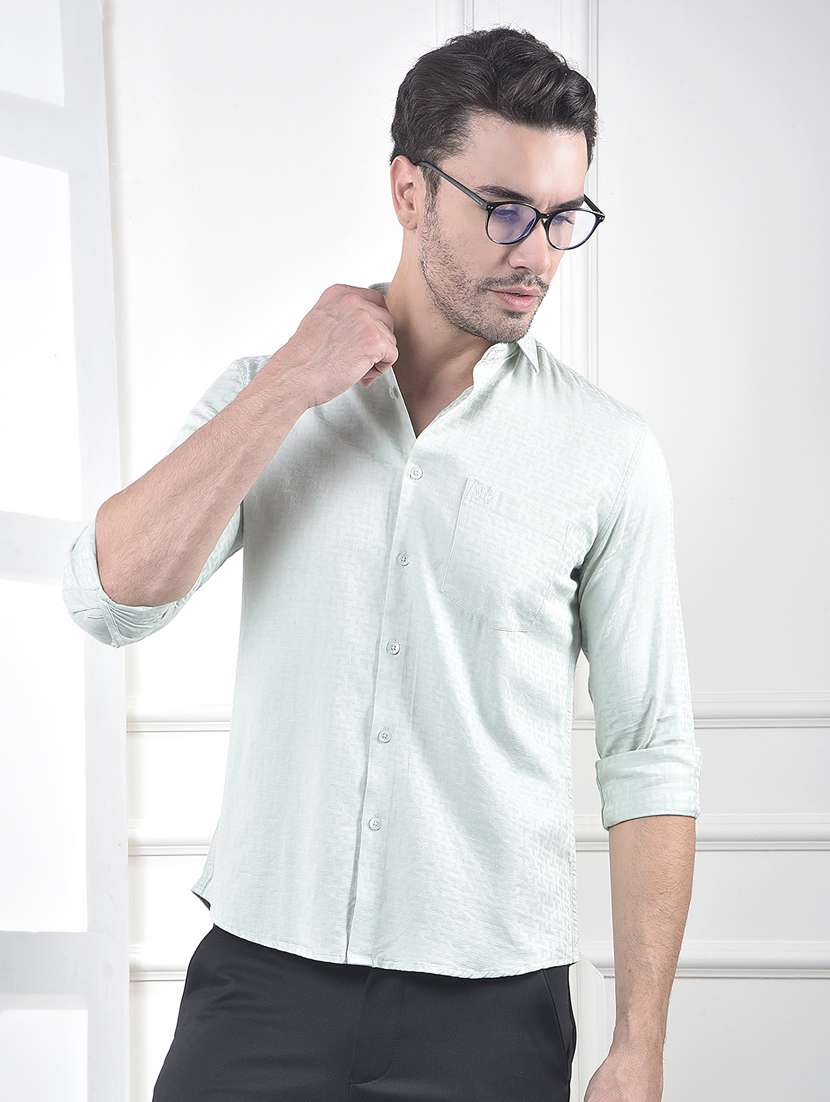 men collared long sleeve casual shirt