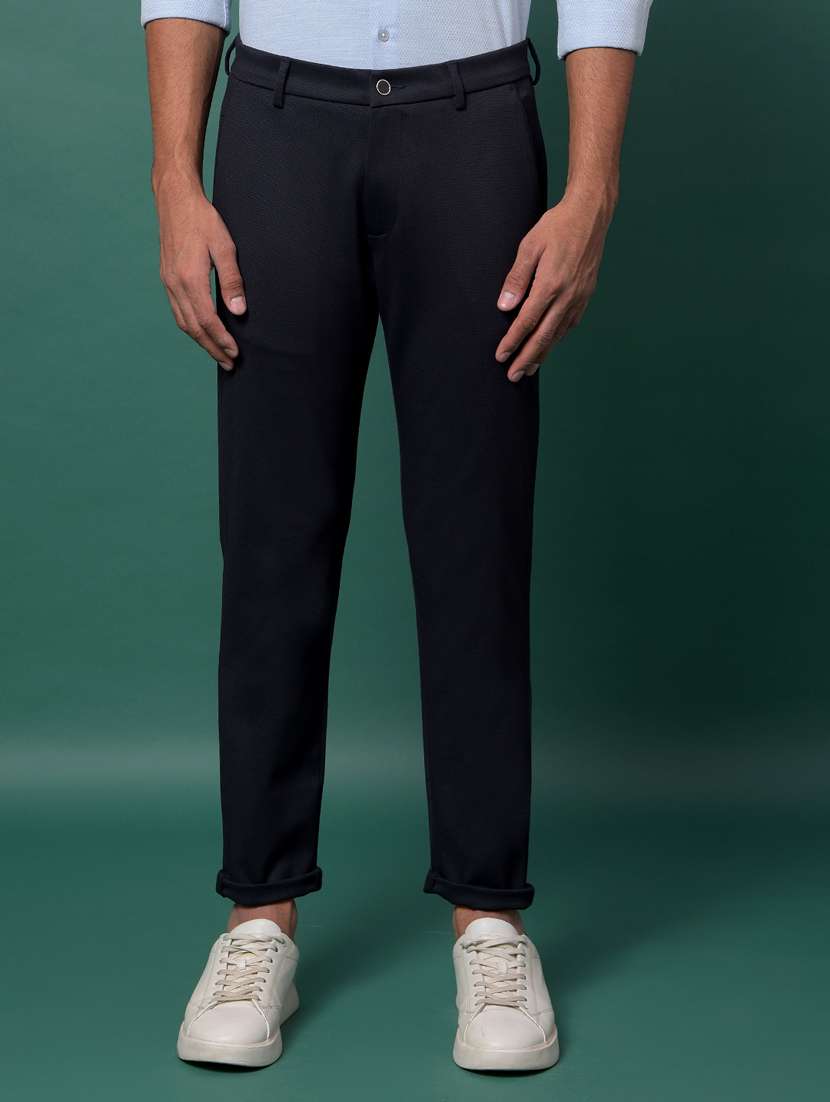 men solid mid rise slim fit chinos 