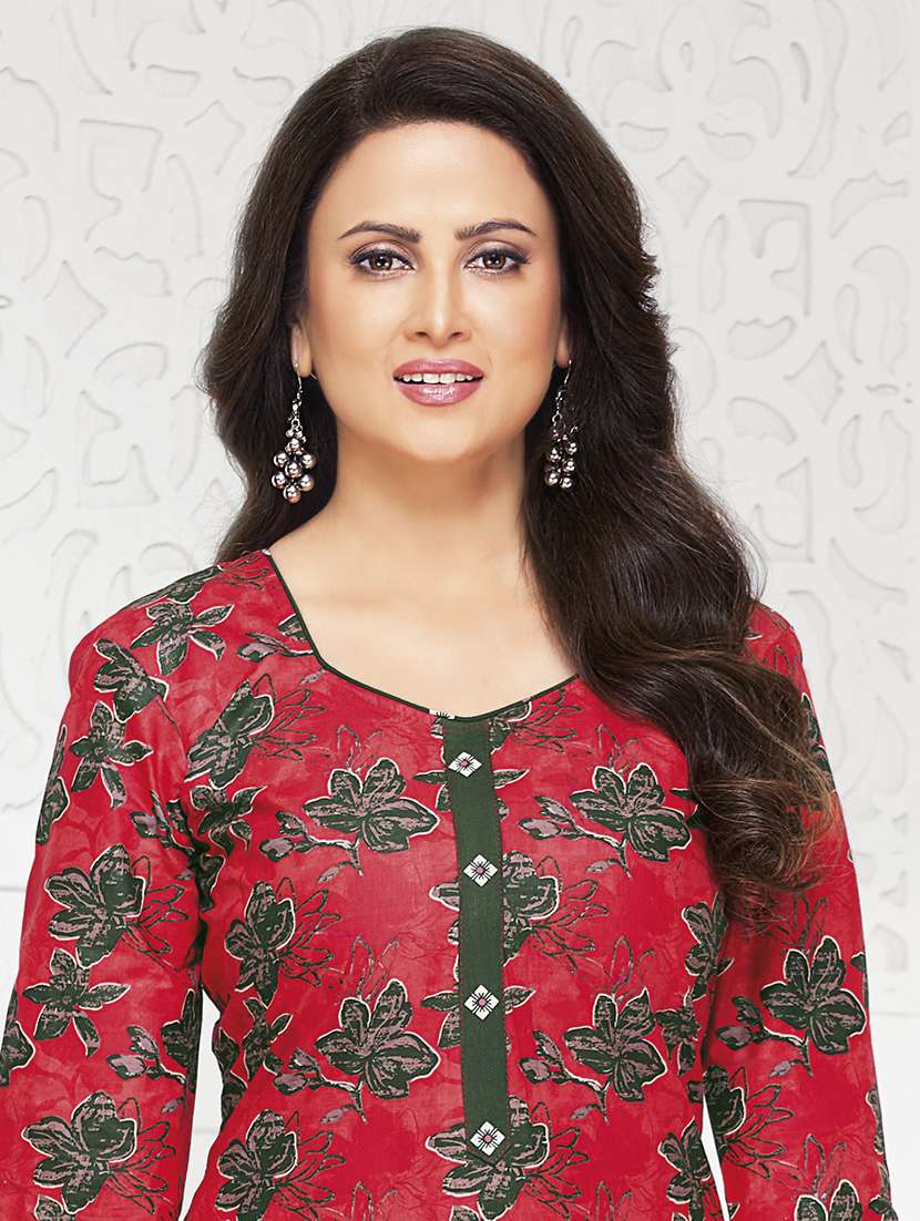 women floral three quarter sleeve kurta patiala with dupatta set - 22253303 -  Standard Image - 3