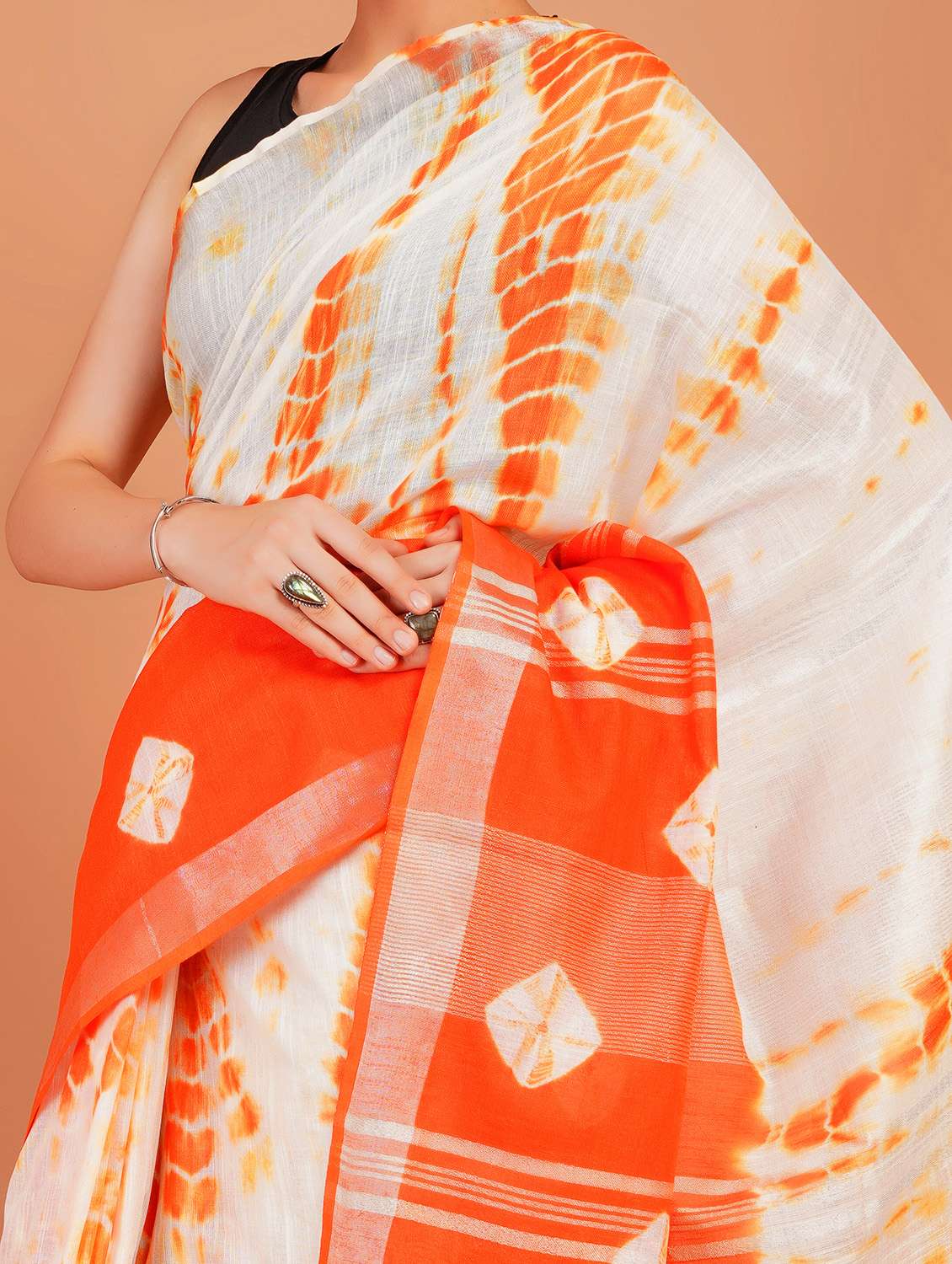 women tie & dye printed saree with blouse - 22253405 -  Standard Image - 5