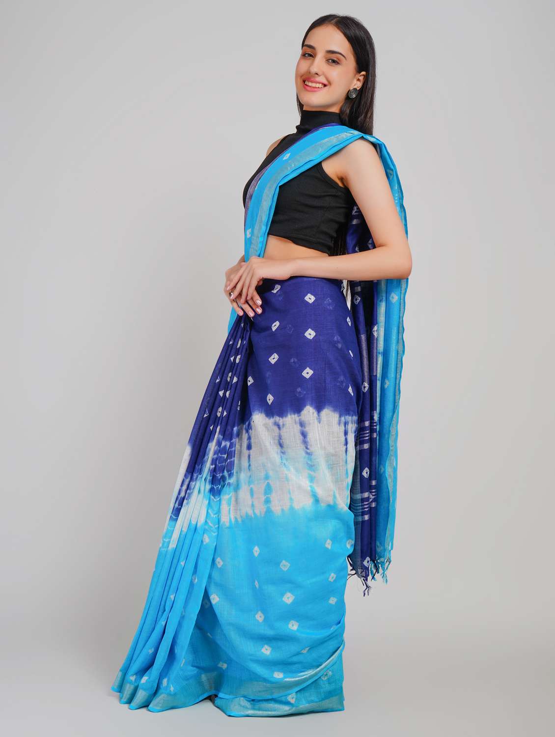 women tie & dye printed saree with blouse - 22253423 -  Standard Image - 3