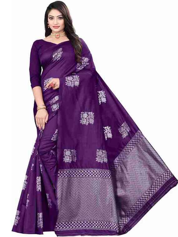 women self design banarasi saree with blouse