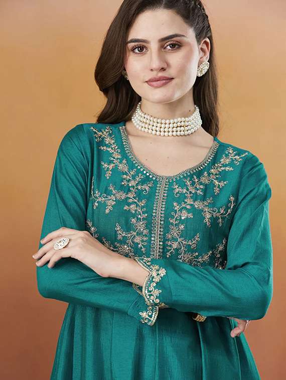 women solid with work long sleeve kurta pant with dupatta set - 22253561 -  Standard Image - 5