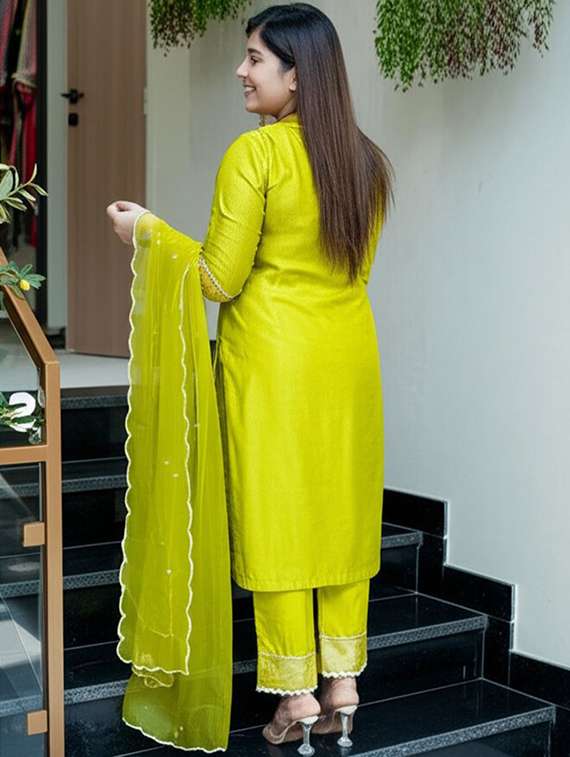 women solid with work three quarter sleeve kurta pant with dupatta set - 22253594 -  Standard Image - 3