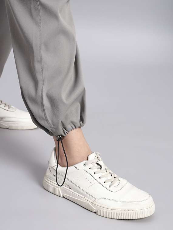 women solid mid rise cargo - 22253618 -  Standard Image - 5