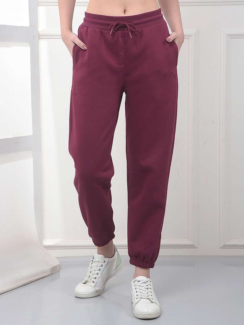 women solid mid rise jogger