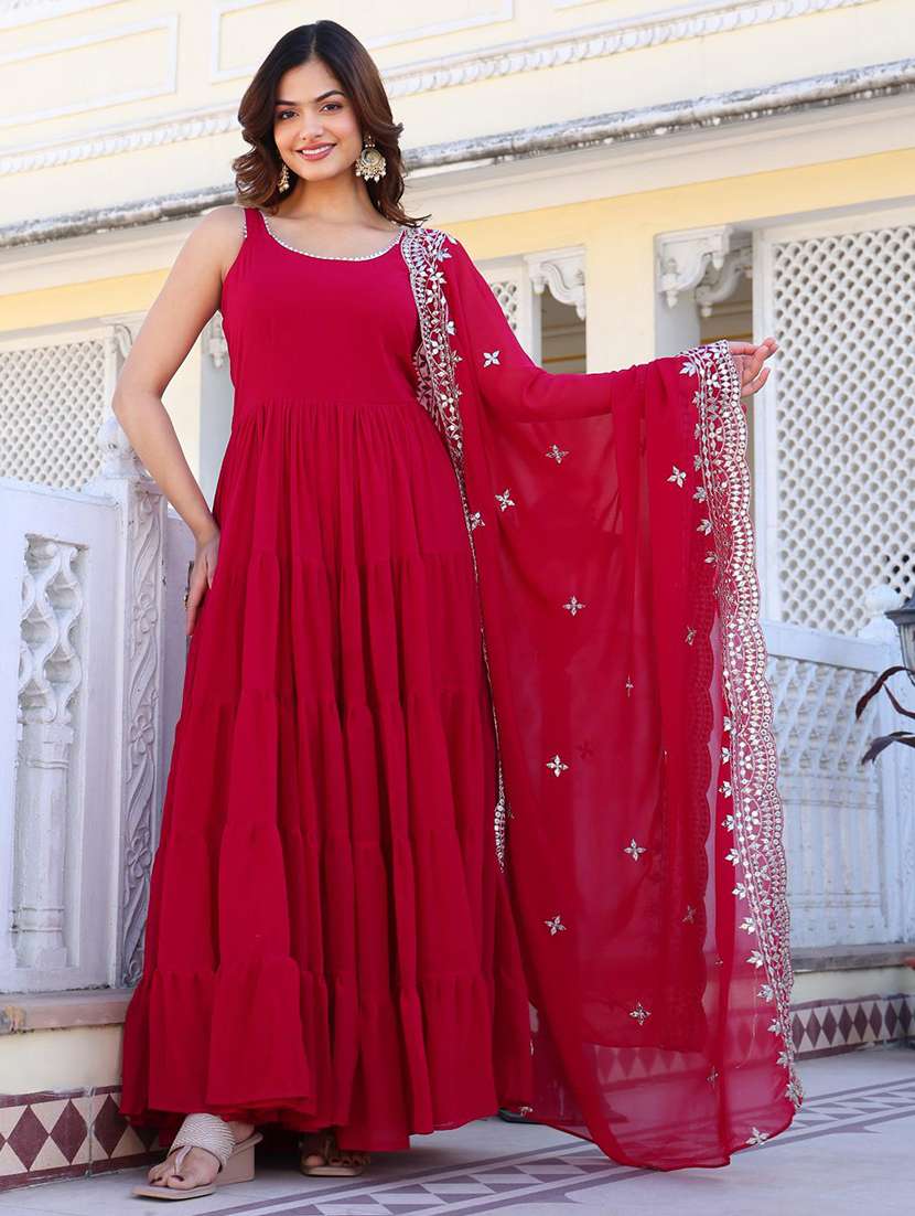 women solid shoulder strap kurta dupatta set