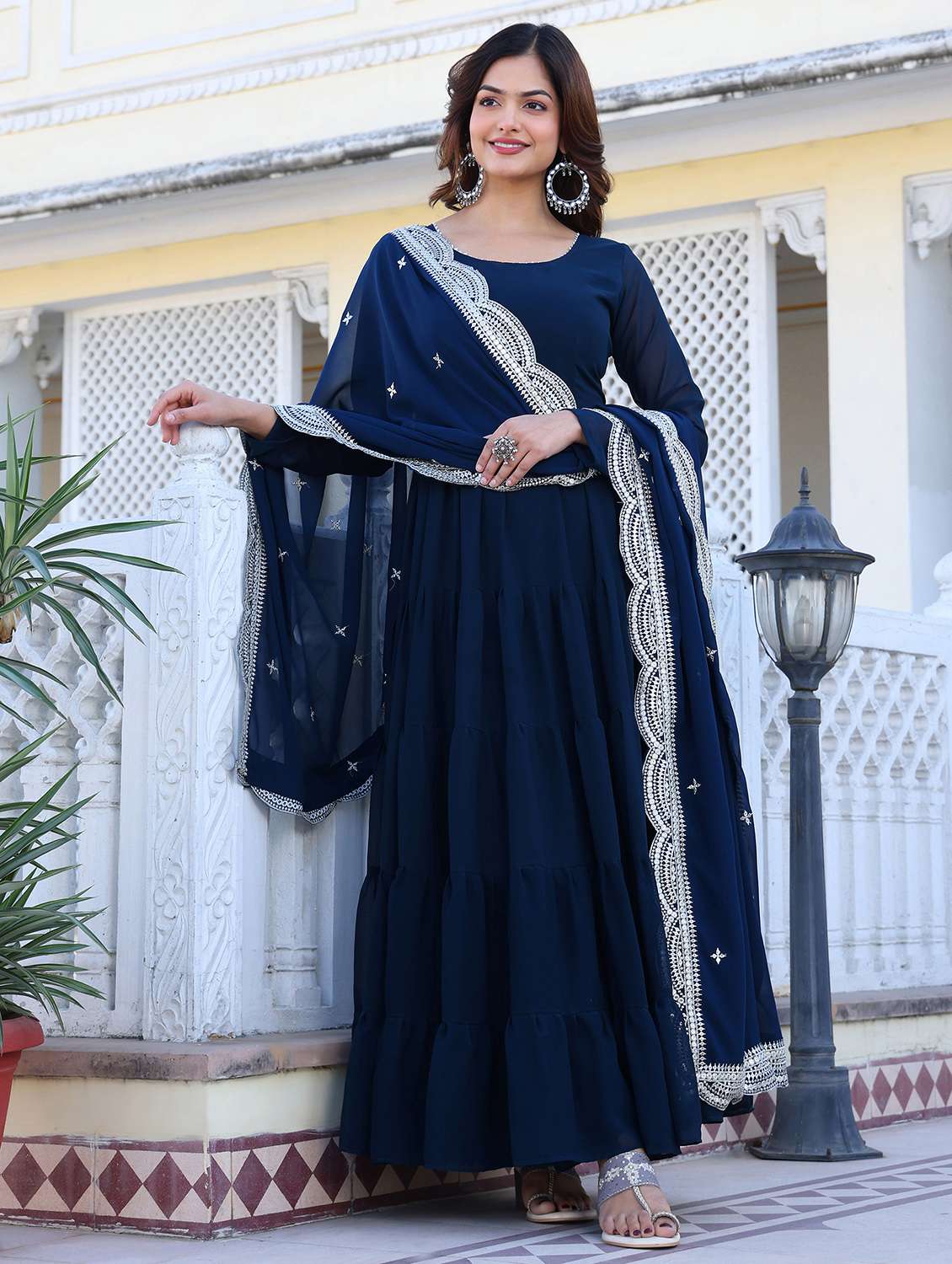 women solid long sleeve kurta dupatta set