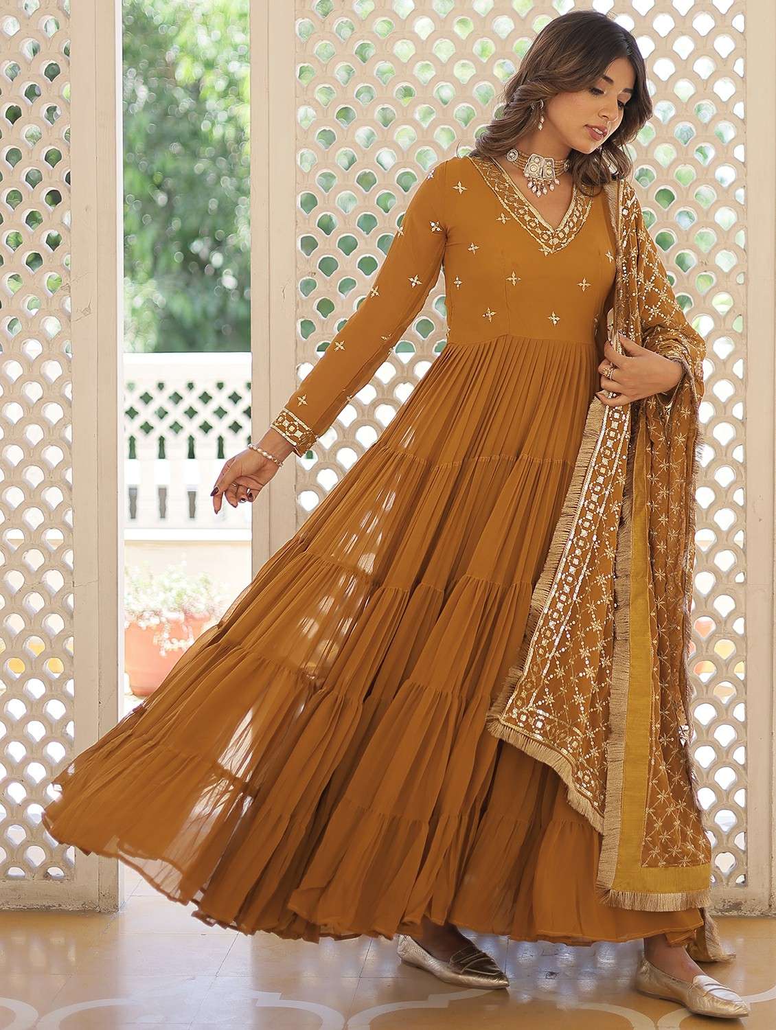 women solid with work long sleeve kurta with dupatta set