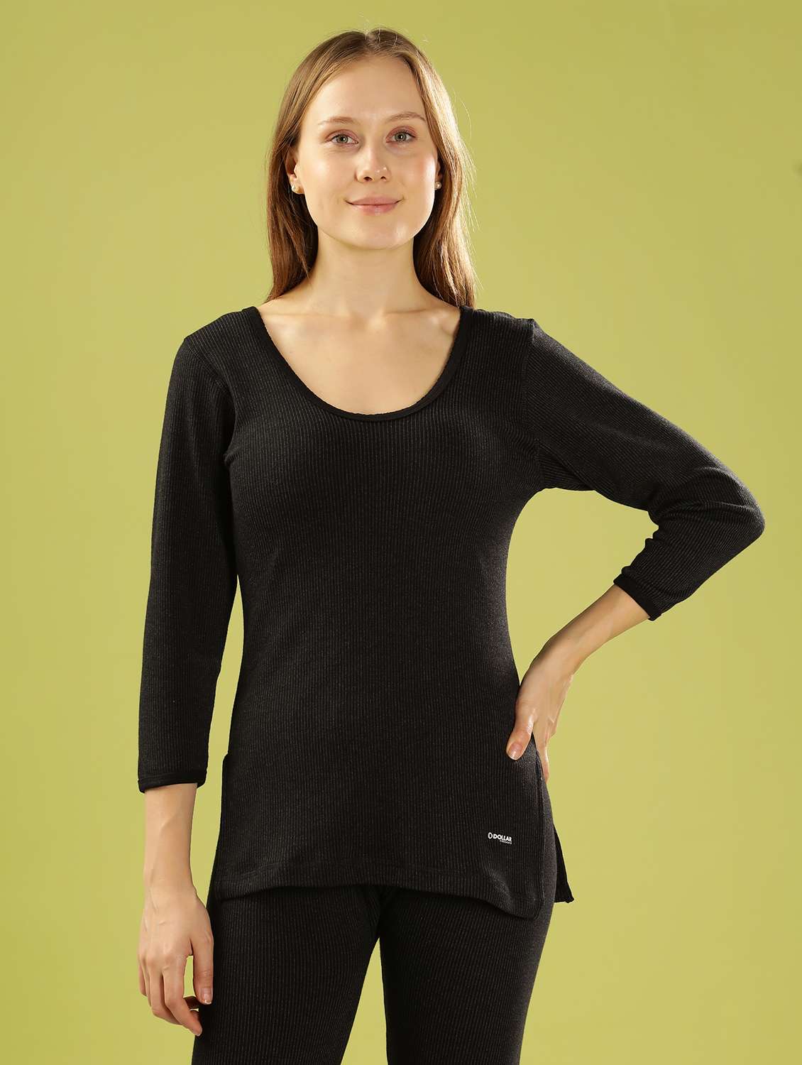 women solid three quarter sleeve thermal top