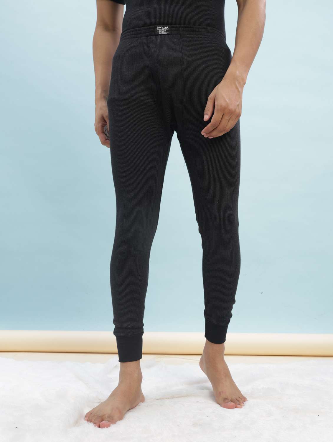 men solid mid rise thermal bottom