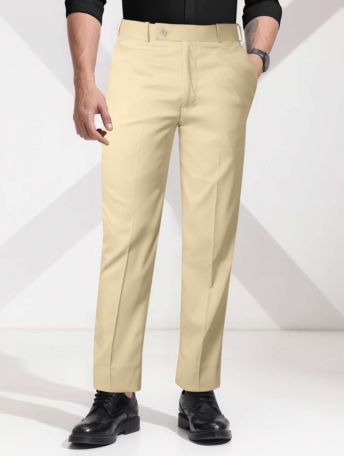 men solid mid rise straight formal trouser