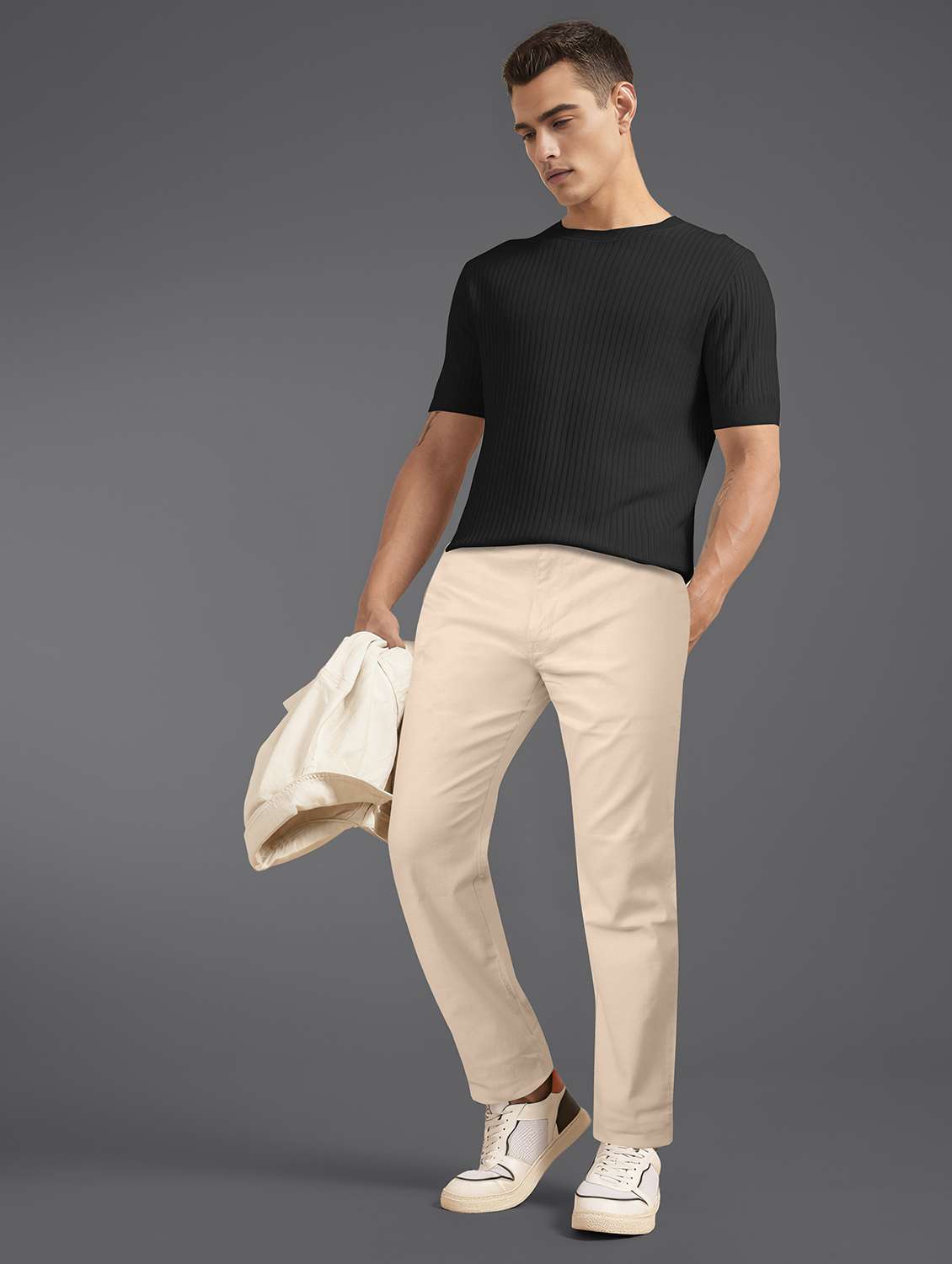 men solid mid rise straight fit chinos  - 22254936 -  Standard Image - 3
