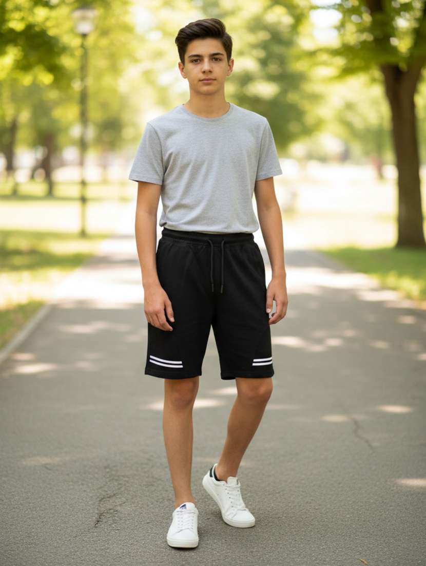 boys tapered mid rise regular fit shorts