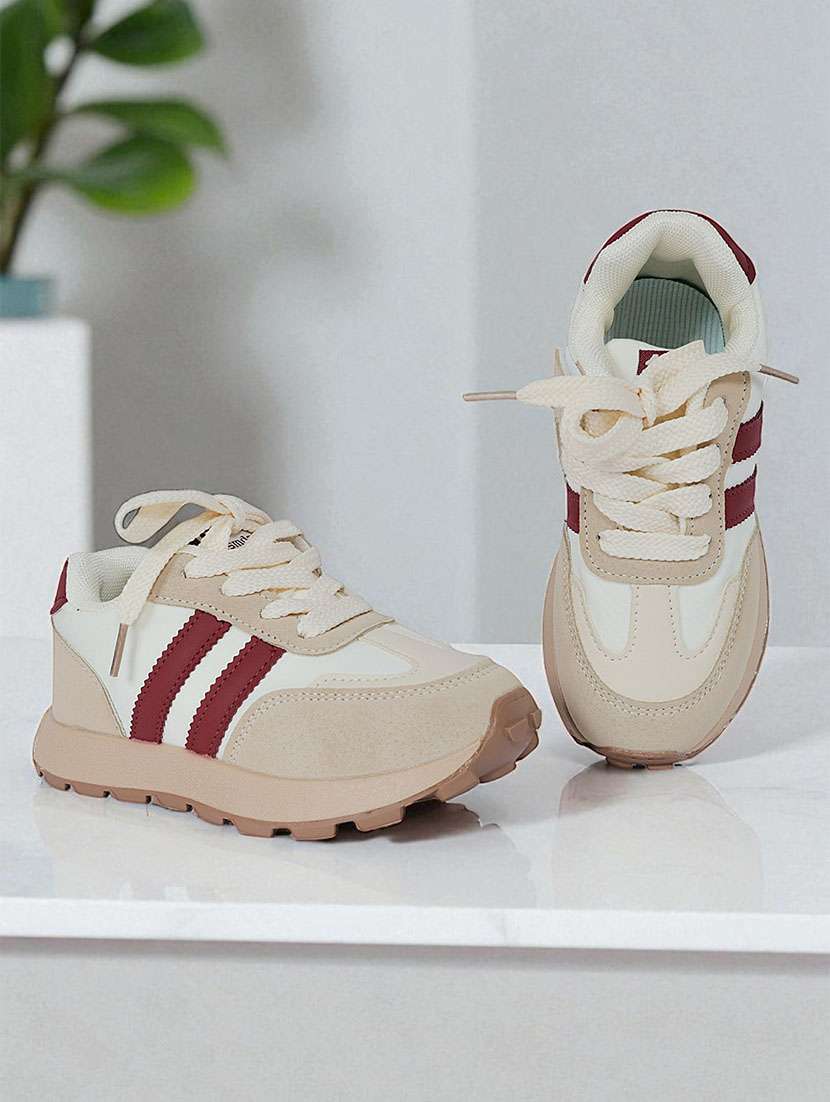 kids cream color blocked lace up sneaker