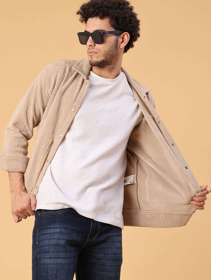 men self desigend collared long sleeve shacket