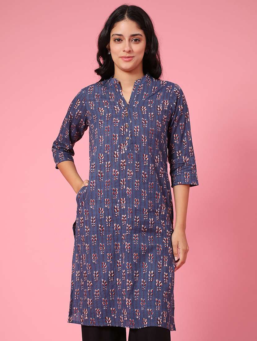 women printed three quarter sleeve kurta