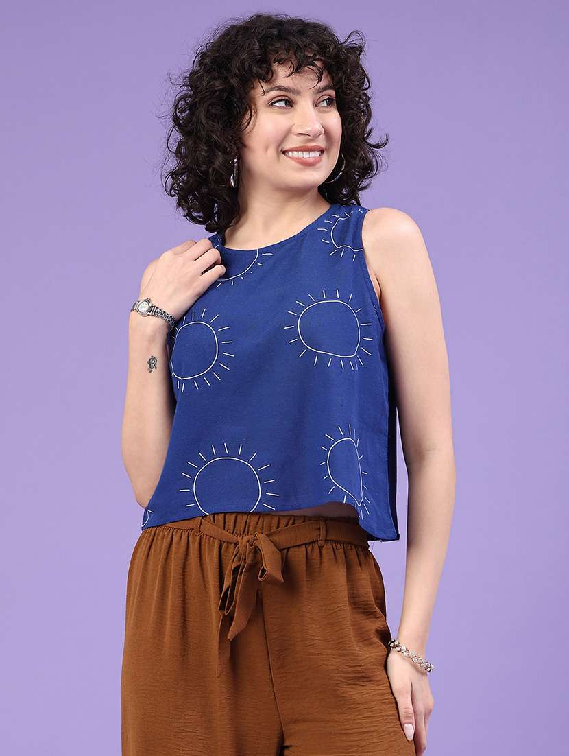 women blue cotton crop top