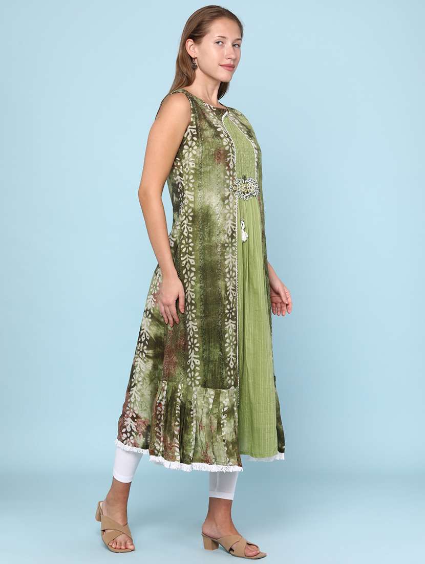 women printed sleeveless layered kurta - 22258654 -  Standard Image - 3