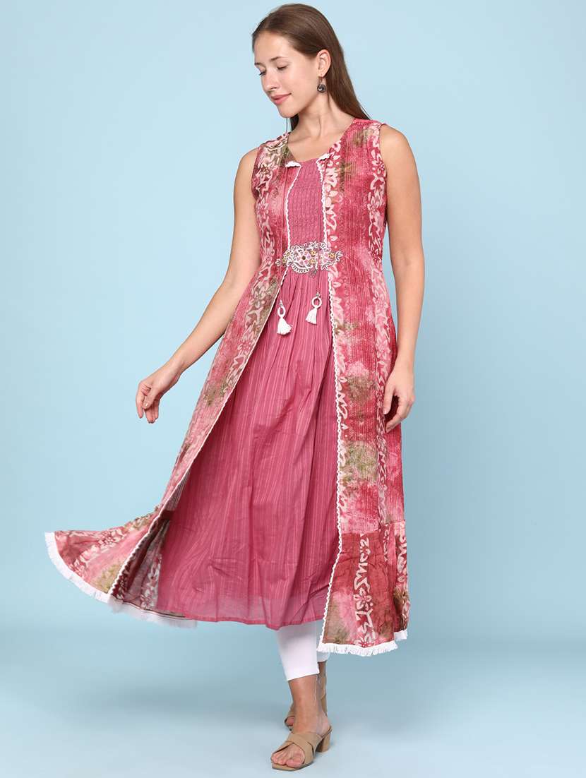 women printed sleeveless layered kurta