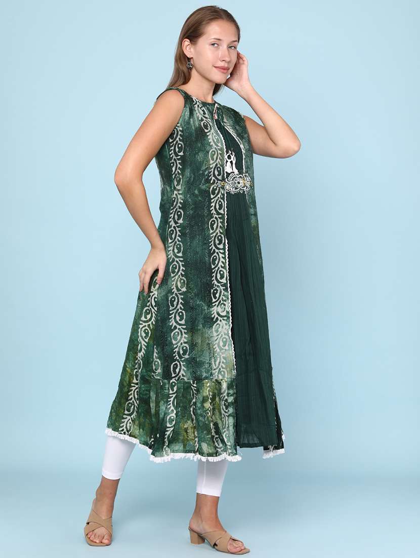 women printed sleeveless layered kurta - 22258657 -  Standard Image - 3