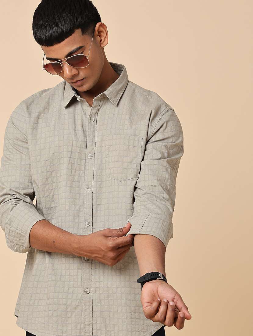 men textured long sleeve regular fit casual shirt