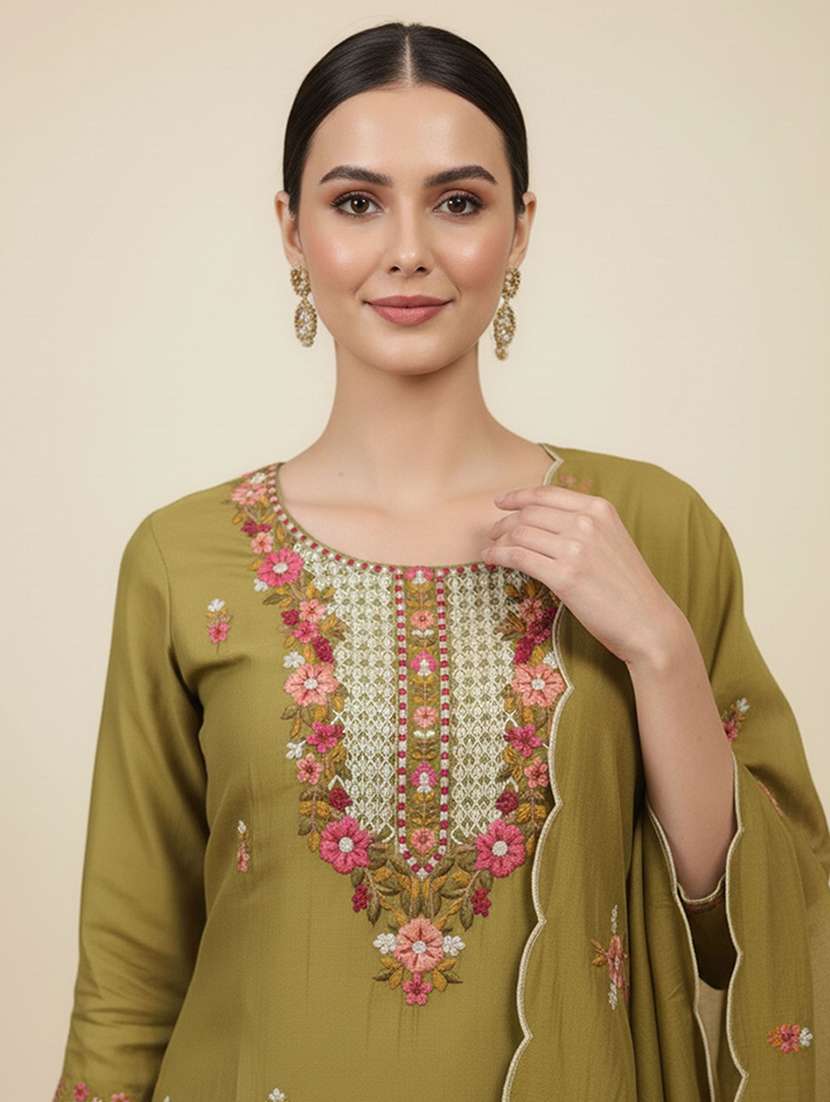 women solid with work three quarter sleeve kurta pant with dupatta set - 22258866 -  Standard Image - 3