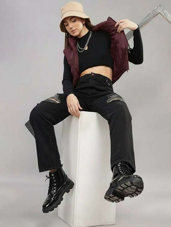 women solid sleeveless cropped puffer jacket - 22259254 -  Standard Image - 3