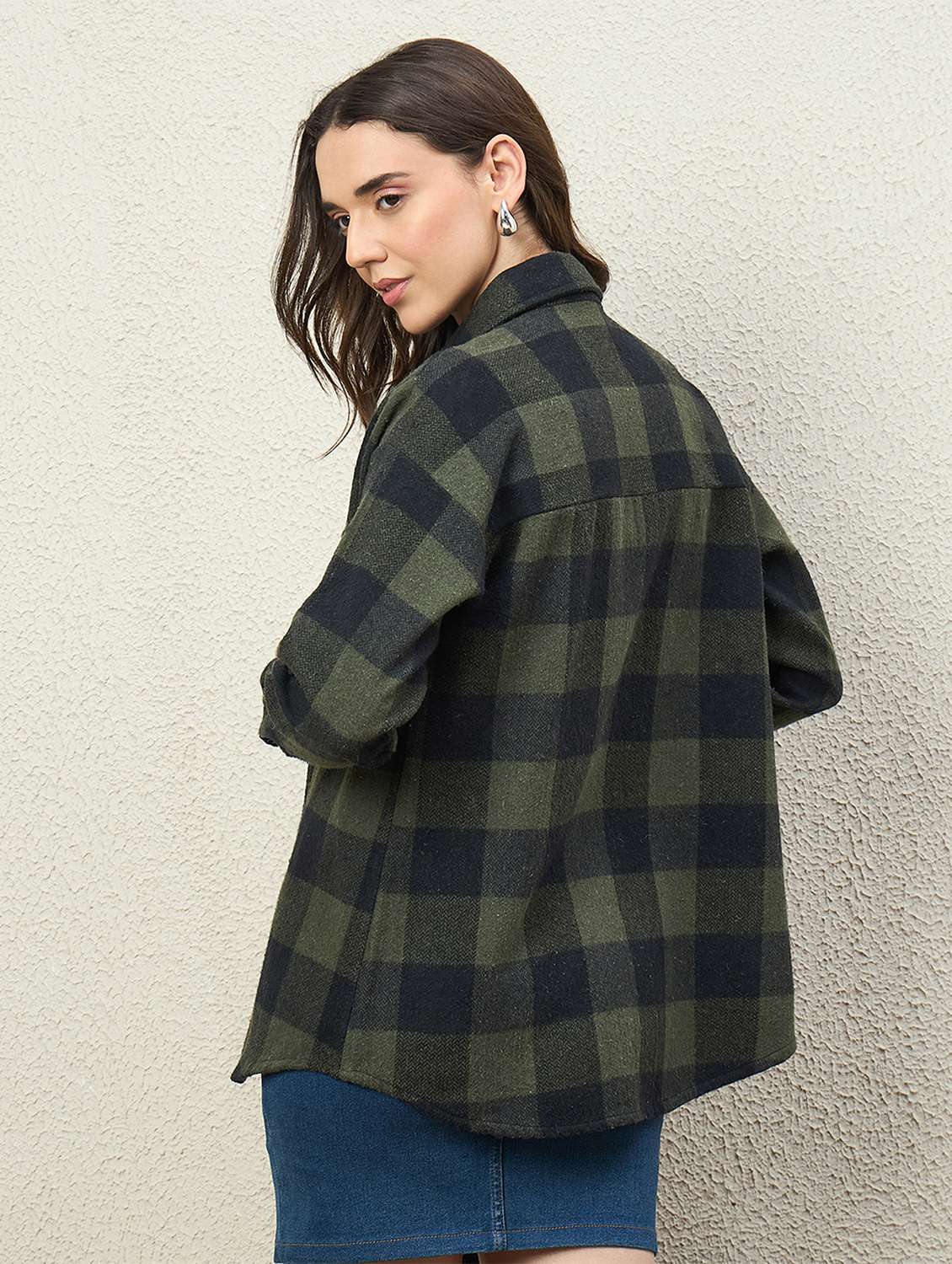 women collared long sleeve oversized shirt - 22260752 -  Standard Image - 3