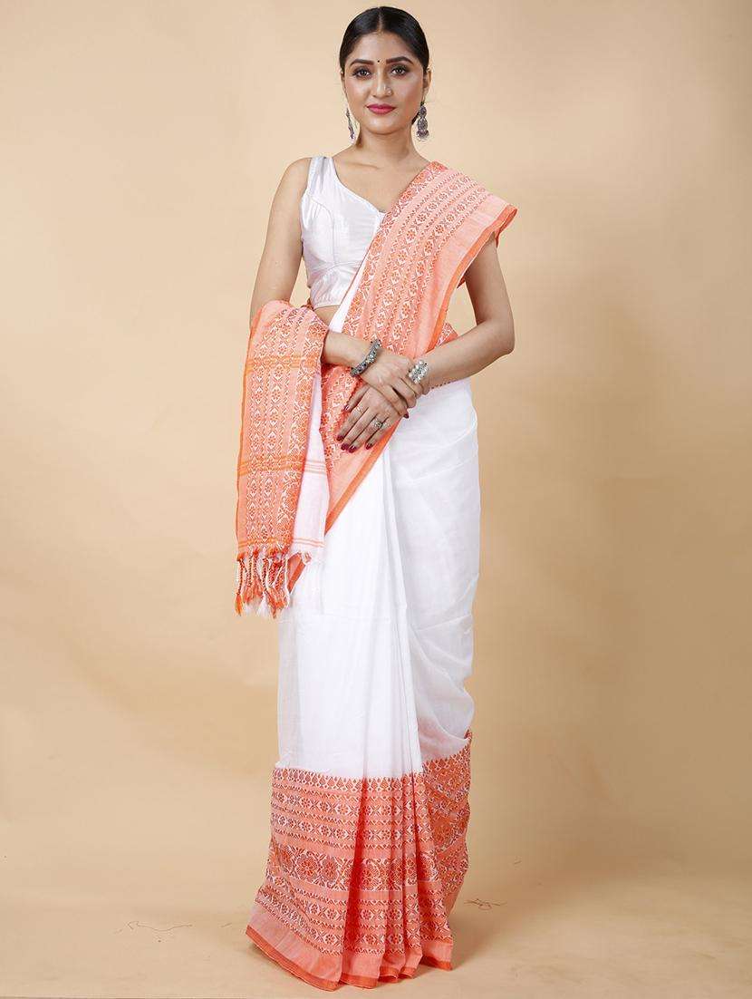 women solid with bordered handloom saree - 22260822 -  Standard Image - 3