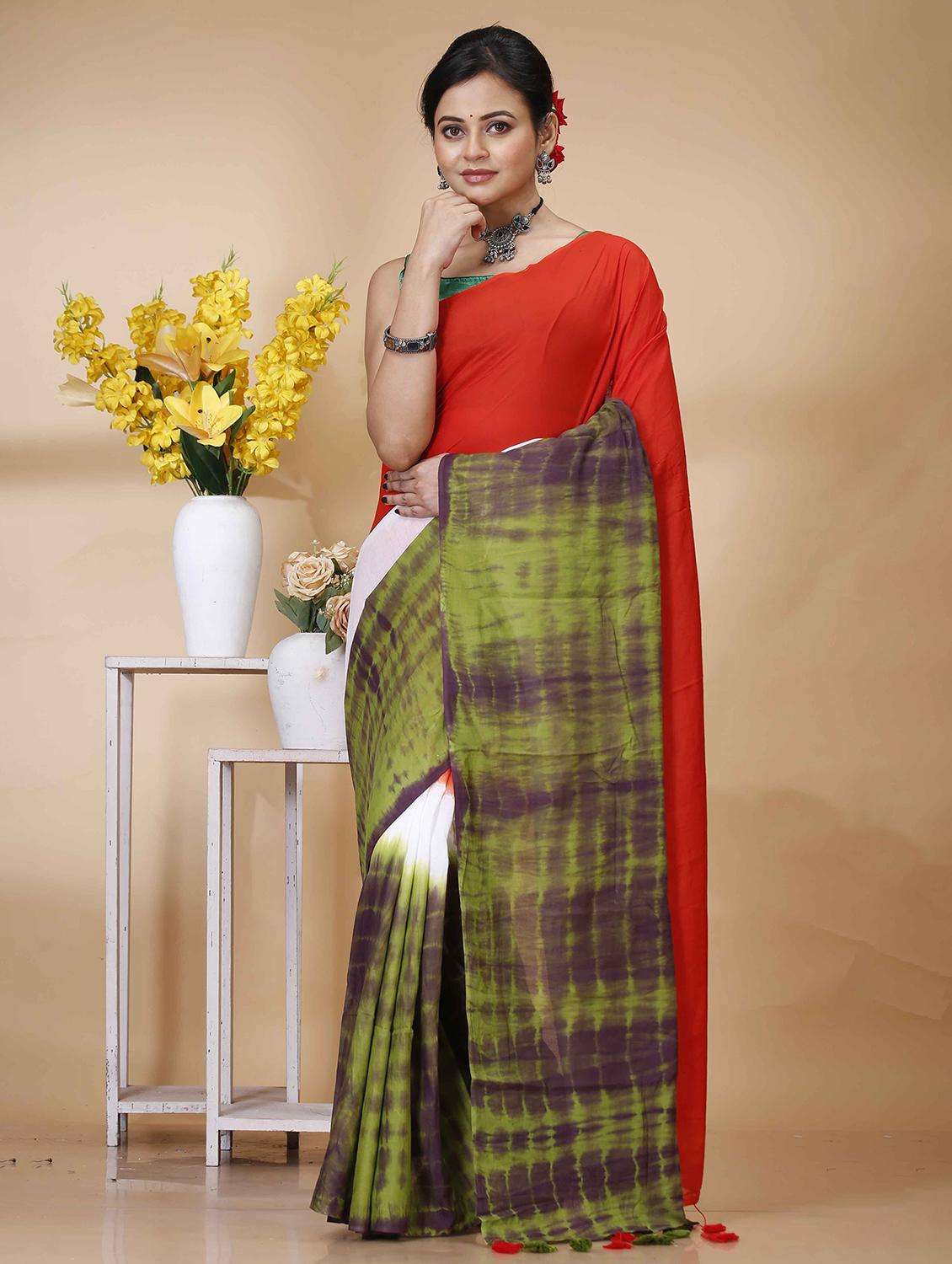 women tie & dye printed handloom saree