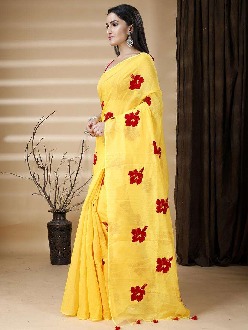 women solid with work embroidered saree - 22261100 -  Standard Image - 3