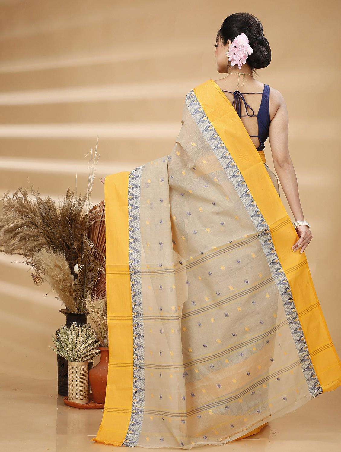 women self design handloom saree - 22261194 -  Standard Image - 3