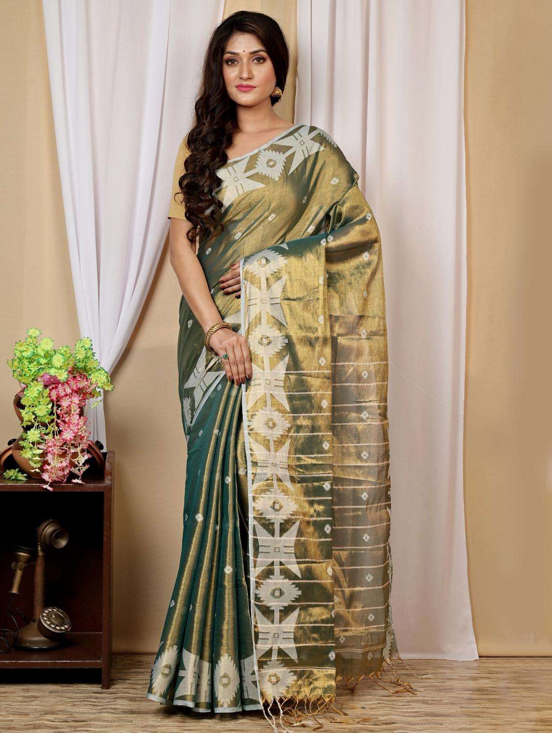 women self design handloom saree