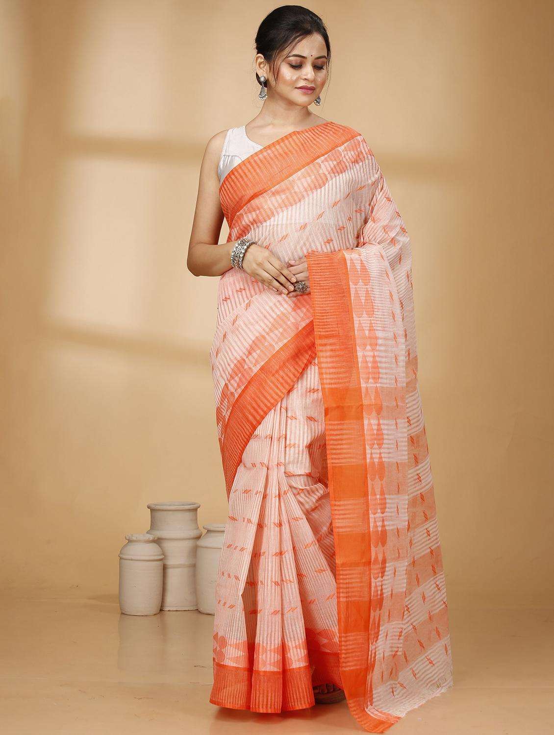 women self design handloom saree - 22261279 -  Standard Image - 3