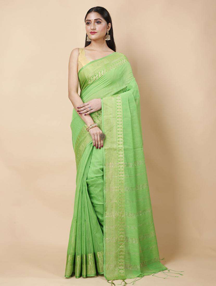 women solid with bordered saree