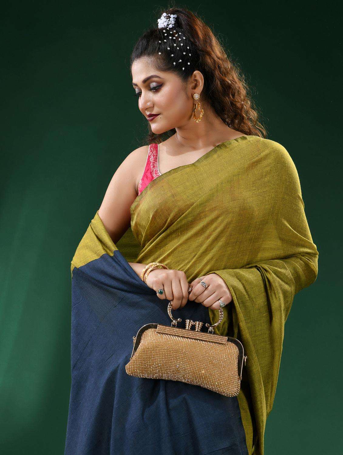 women solid handloom saree - 22261454 -  Standard Image - 3