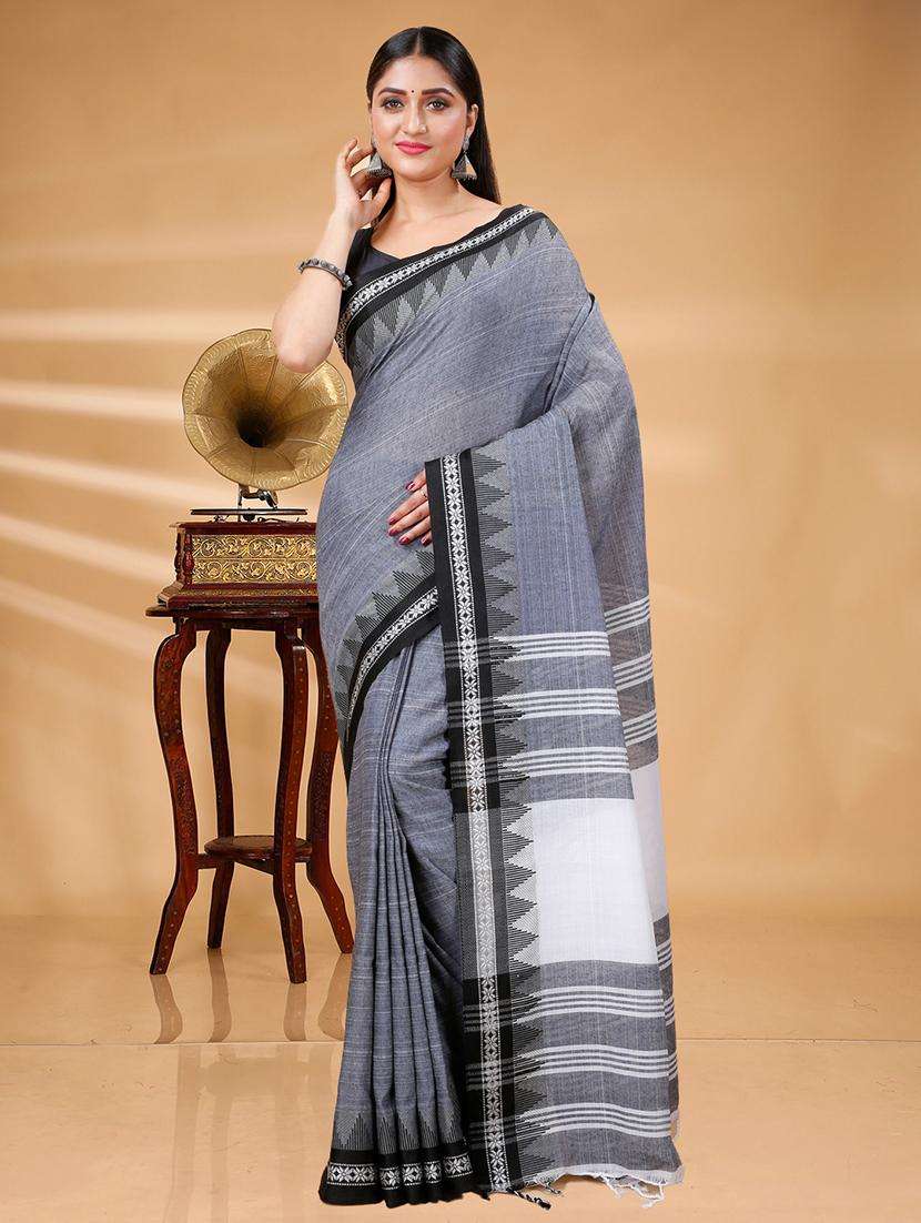 women solid with bordered handloom saree - 22261461 -  Standard Image - 3