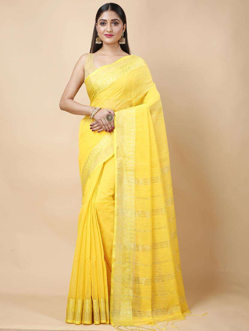 women solid with bordered saree with blouse