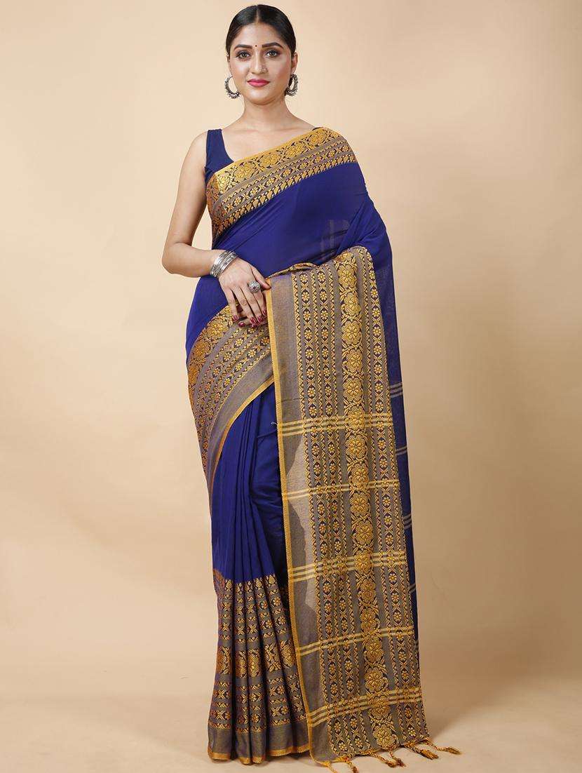 women solid with bordered handloom saree with blouse