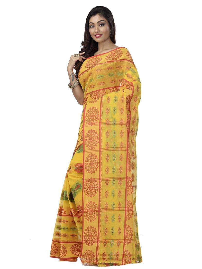 women self design handloom saree