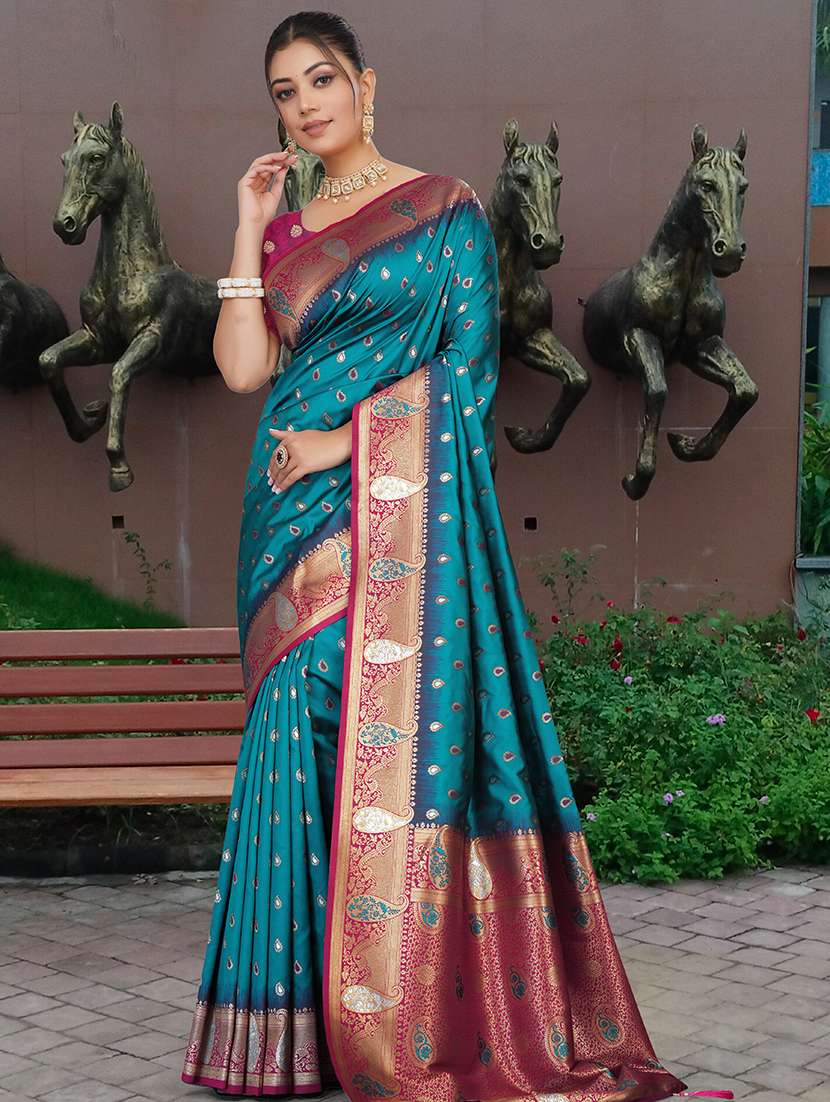 women self design banarasi saree with blouse