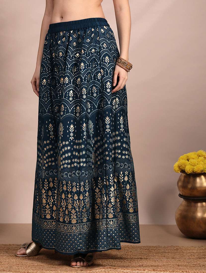 globus women green zari embroidered yoke round neck short kurta with allover foil printed sharara & ombre dupatta festive set - 22263502 -  Standard Image - 3